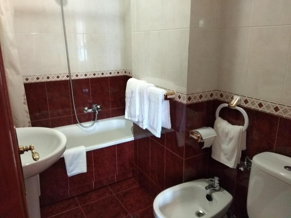 Hostal Residencia Bahia Laxe Zewnętrze zdjęcie